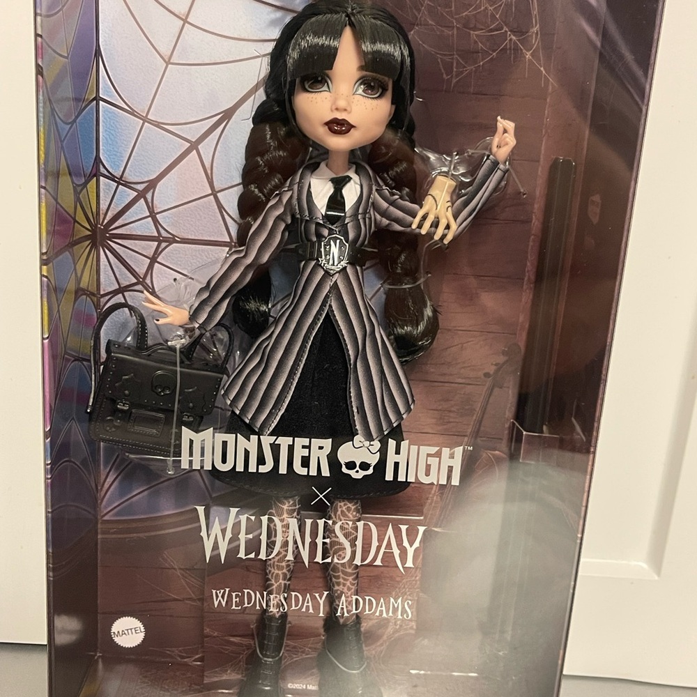 Mattel Monster High Doll with Black and White Outfit - Wednesday Addams - NIP